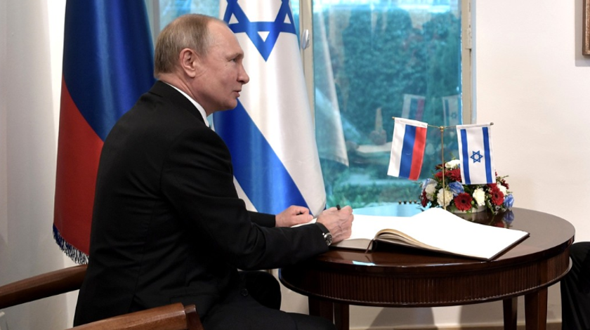 В Кремле сделали заявление о встрече Путина и Зеленского