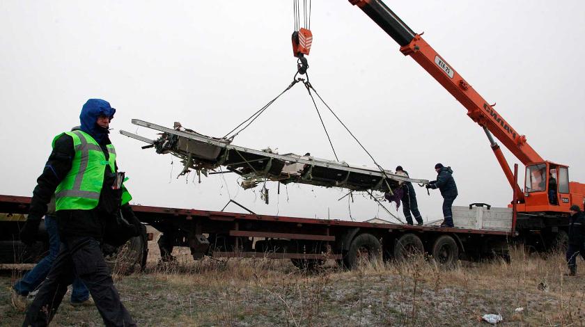 Заговор: в Киеве слишком быстро узнали о сбитом малайзийском "Боинге" Заговор: в Киеве слишком быстро узнали о сбитом малайзийском "Боинге"