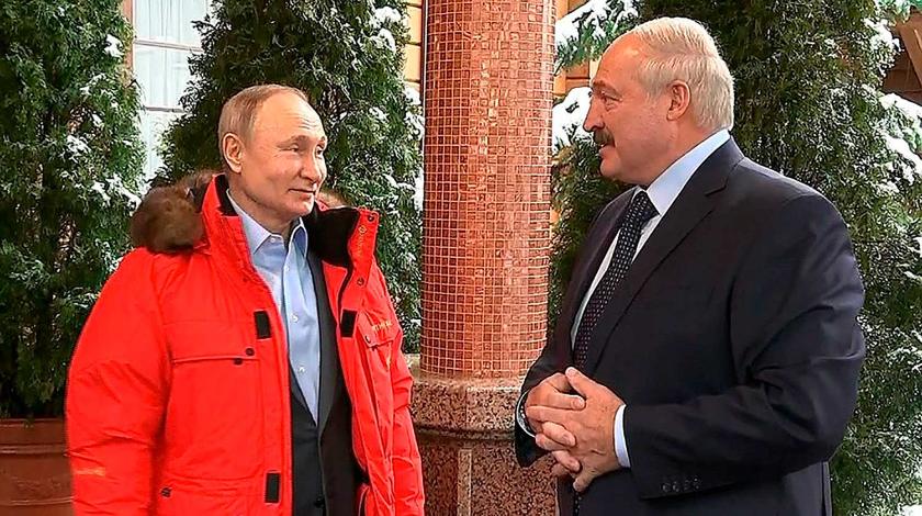 Путин устроил Лукашенко яркую встречу Путин устроил Лукашенко яркую встречу