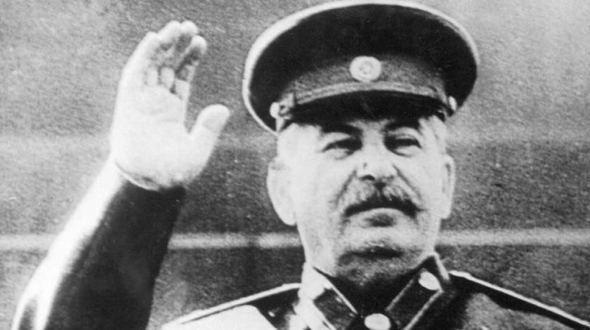 "Зомбировали и похитили": правнук Сталина загадочно исчез "Зомбировали и похитили": правнук Сталина загадочно исчез