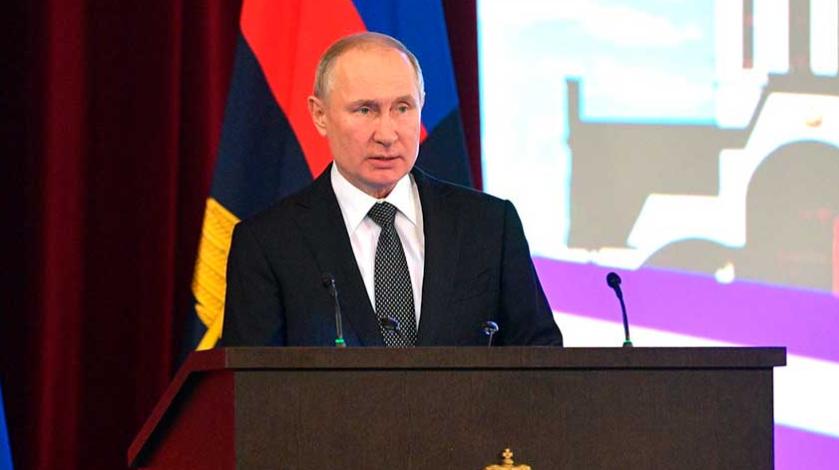 Путин одобрил дату голосования по поправкам в Конституцию Путин одобрил дату голосования по поправкам в Конституцию