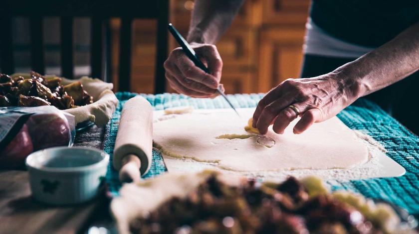 Нежный и сочный: рецепт пирога с курицей Нежный и сочный: рецепт пирога с курицей