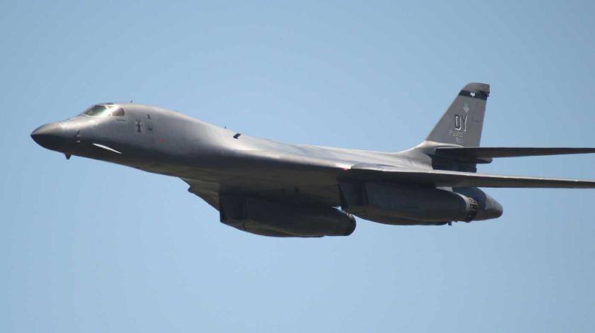 Американский бомбардировщик B-1B приблизился к Камчатке
