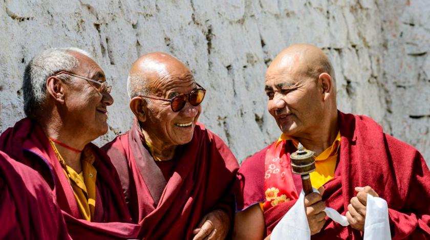 Зарядка тибетских монахов: упражнения продлят жизнь