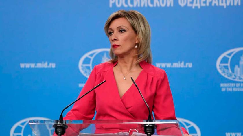 Захарова оправдалась за грубость в адрес россиян