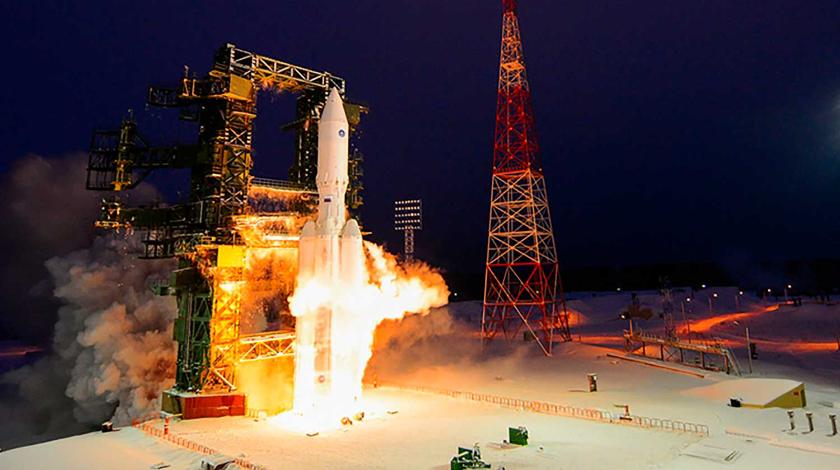 На Украине назвали космонавтику РФ чемоданом без ручки