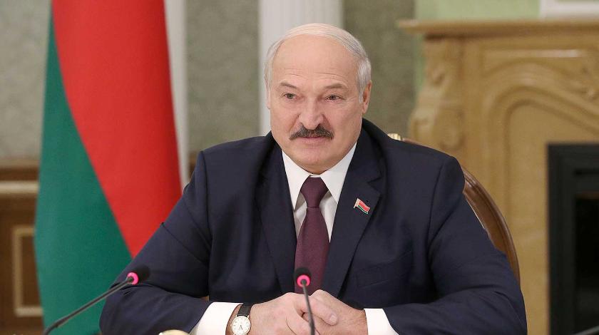 Президент Белоруссии пообещал " очень интересные выборы"