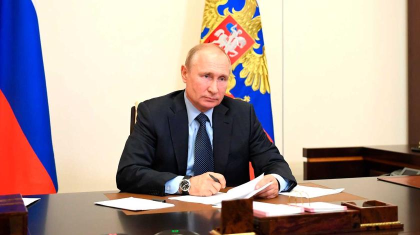 "Есть еще много проблем": Путин обратился к народу после голосования