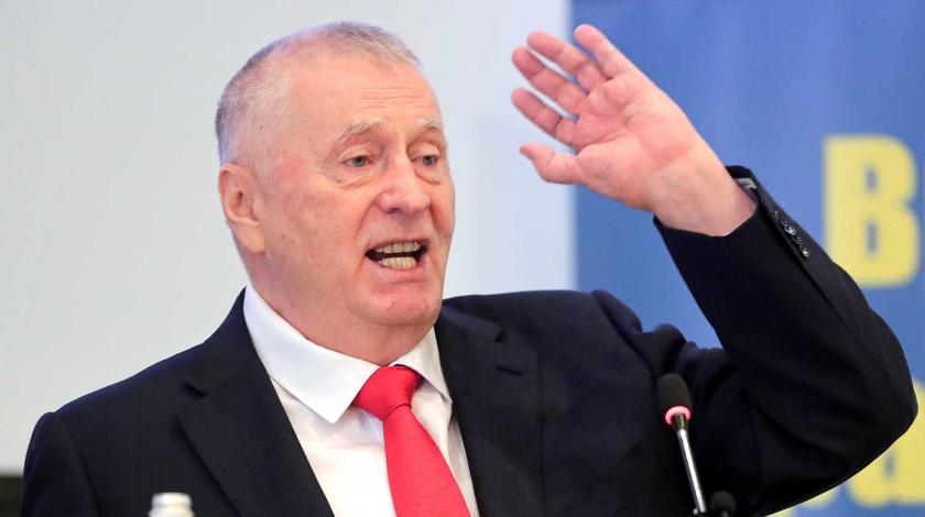 "Война будет страшная": Жириновский рекомендовал бежать из Киева