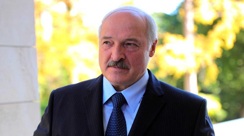 Главный соперник Лукашенко вылетел из предвыборной гонки