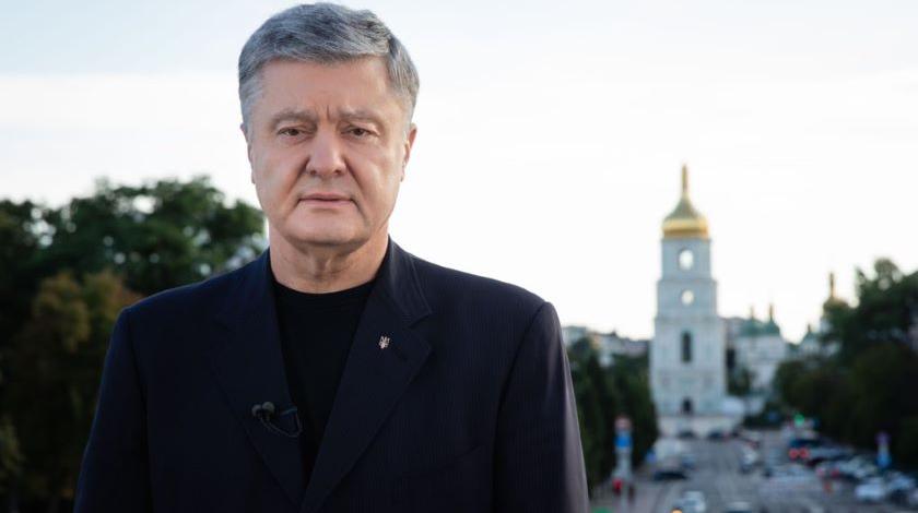 СМИ: Порошенко потратил на отпуск порядка шести миллионов
