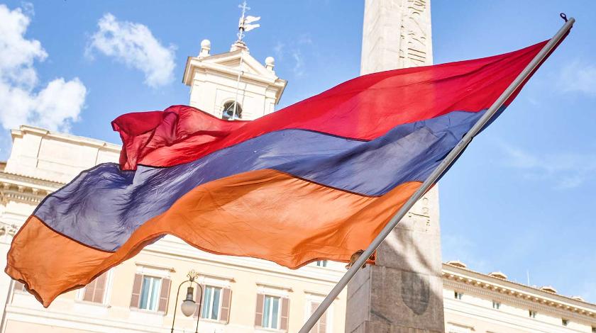 Россия призывает к перевороту в Армении. Армения готовится