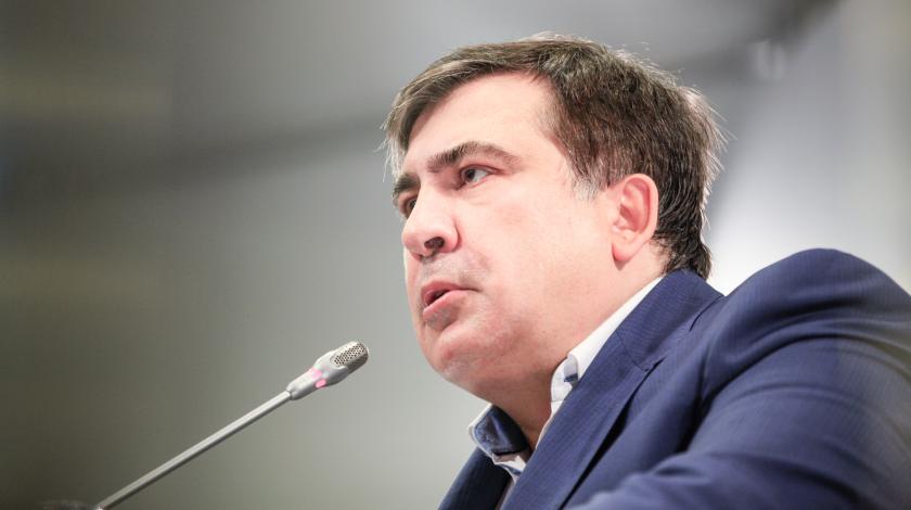 Стало хуже: Саакашвили почти не встает с кровати