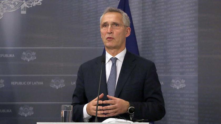 Столтенберг объявил о готовности НАТО к "вторжению" России на Украину