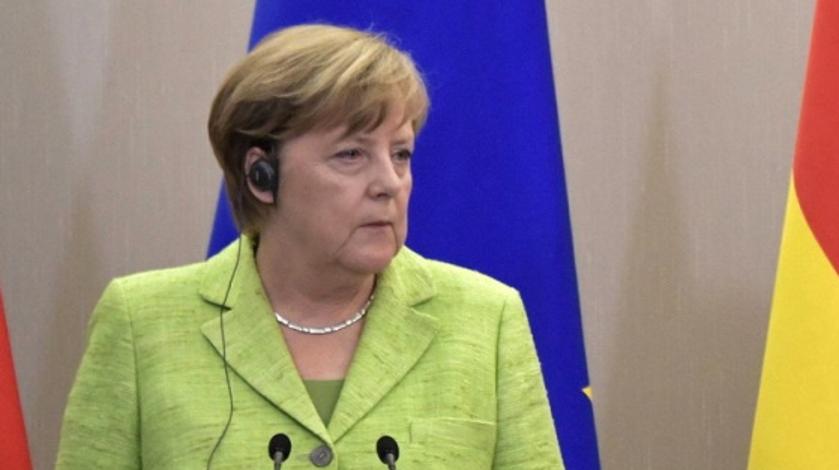На Украине высказались о трудоустройстве Меркель в России