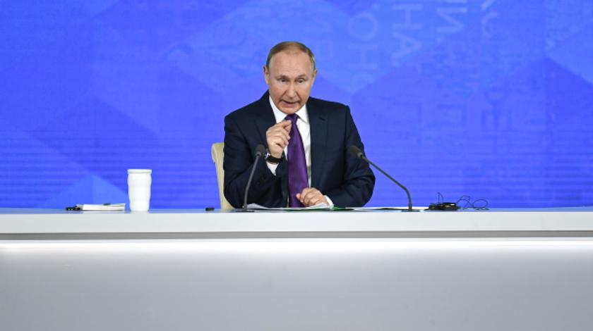 Запад изучает "решительный ответ" Кремля через протесты в Казахстане - эксперт