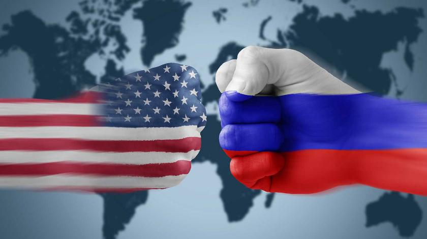 США пытаются выставить Россию "мировым злодеем" - эксперт