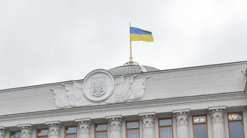 "Слуга народа" отказался поздравлять восток Украины с государственным праздником