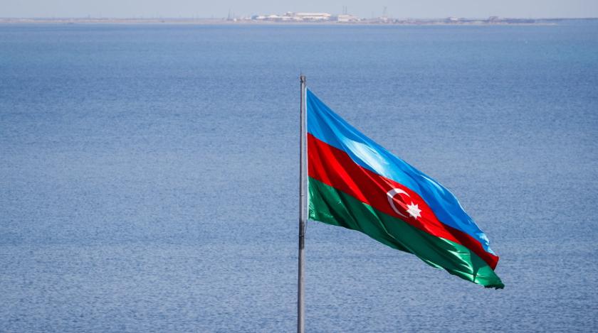 Азербайджан решил воспользоваться санкциями против России