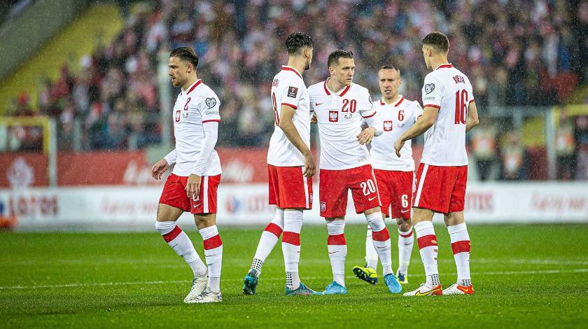 "Вы - мерзкие твари": на "Матч-ТВ" пожелали провала сборной Польши на ЧМ-2022