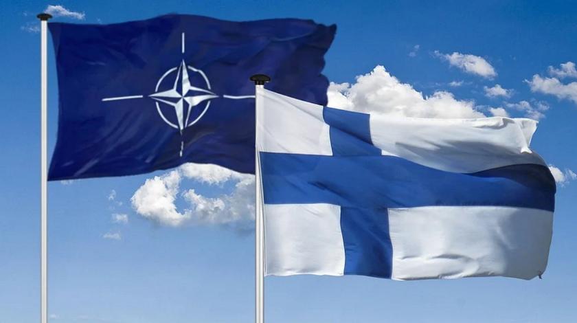Пушки НАТО под Петербургом: военный эксперт предупредил 