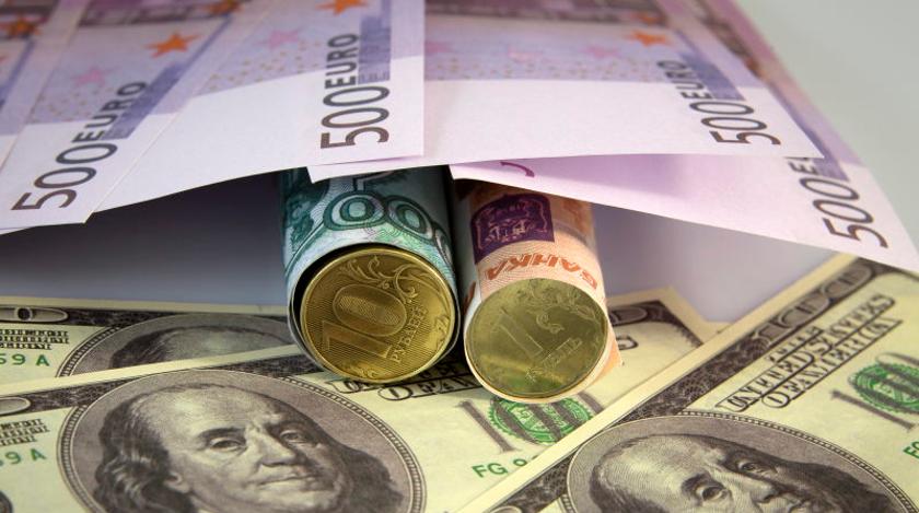 Доллару есть куда падать: аналитик объяснила стремительное укрепление рубля
