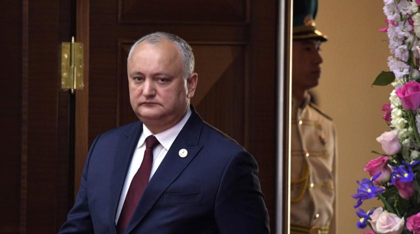 Бывшего президента Молдавии подозревают в предательстве родины