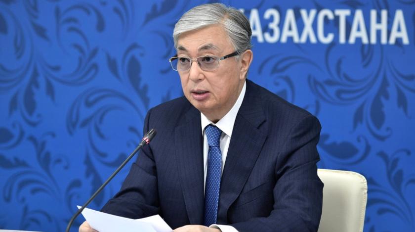 Токаев получил совет в срочном порядке покинуть Казахстан