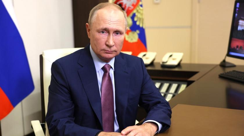 Президент России принял участие в муниципальных выборах в Москве онлайн