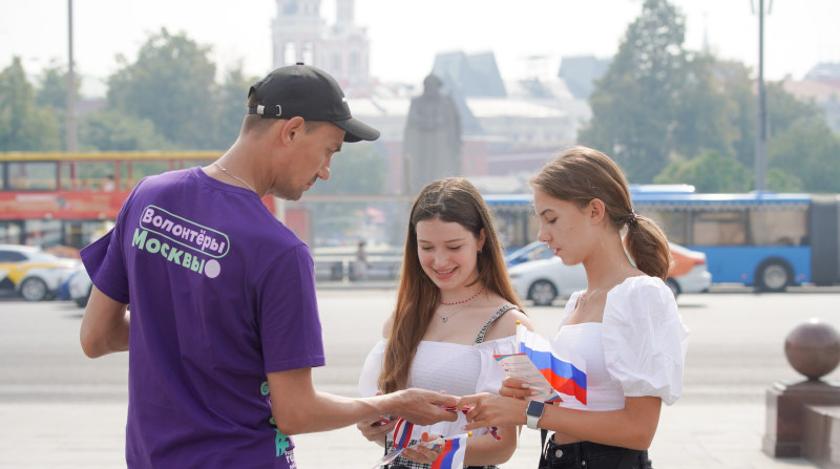 Свыше тысячи заявок подано на поощрение знаком "Волонтер Москвы"