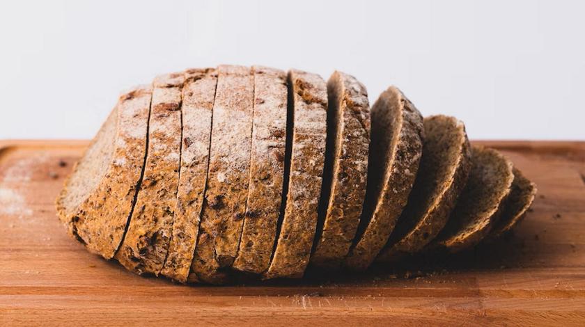 Быстрый хлеб в духовке: рецепт домашней выпечки для бутербродов 