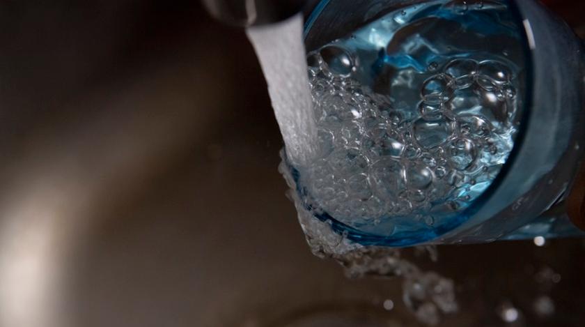 Доктор Мясников развеял самый популярный миф о воде