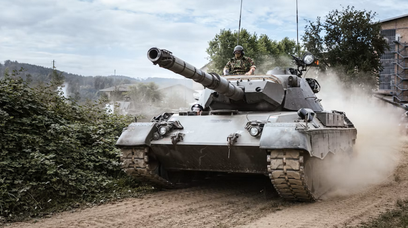 Русский танк с символом Z ужаснул жителей Нидерландов 