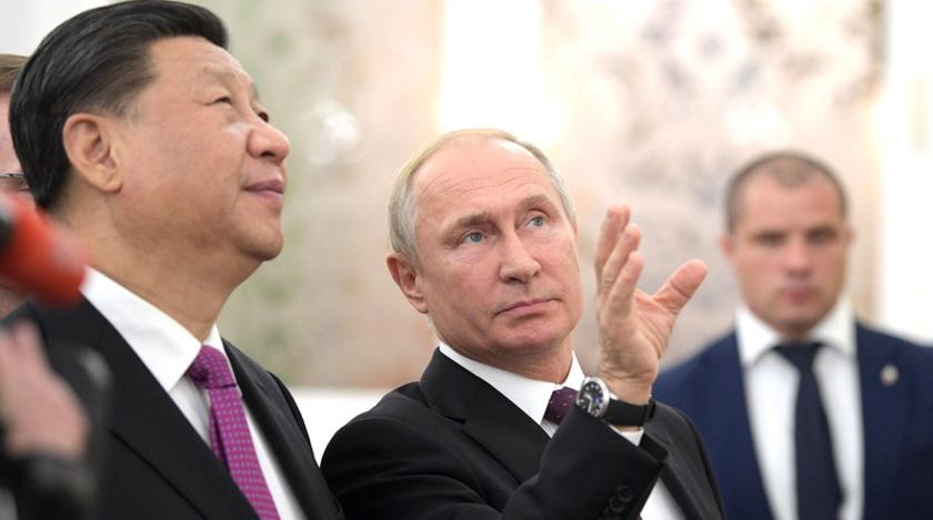Bloomberg: Путин и Си одержали над Западом "мгновенную победу"