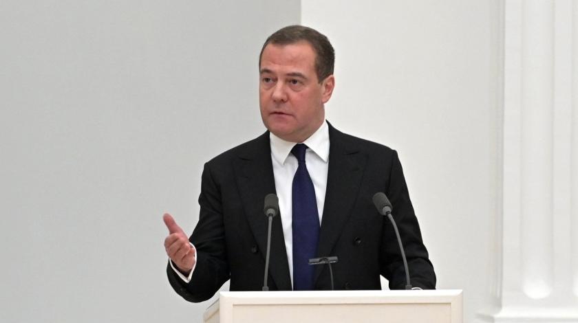 Медведев случайно проговорился о финальной цели СВО