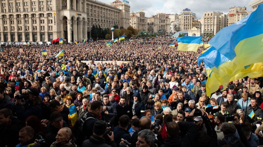 Украине грозит новый переворот – Politico