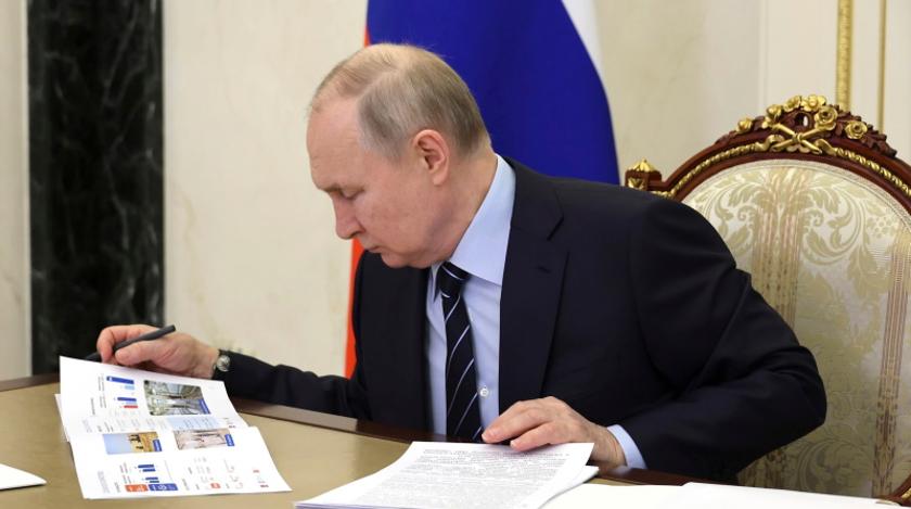 Доклад губернатора рассмешил Путина - видео
