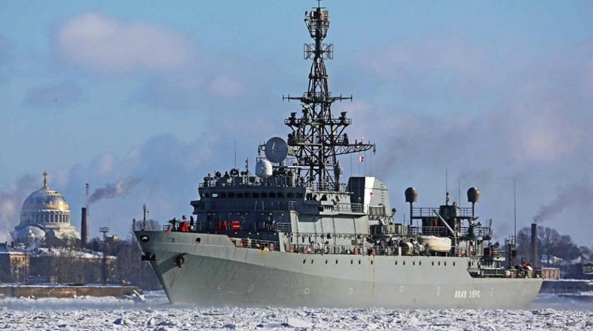 Неизвестные напали на российский корабль в Черном море