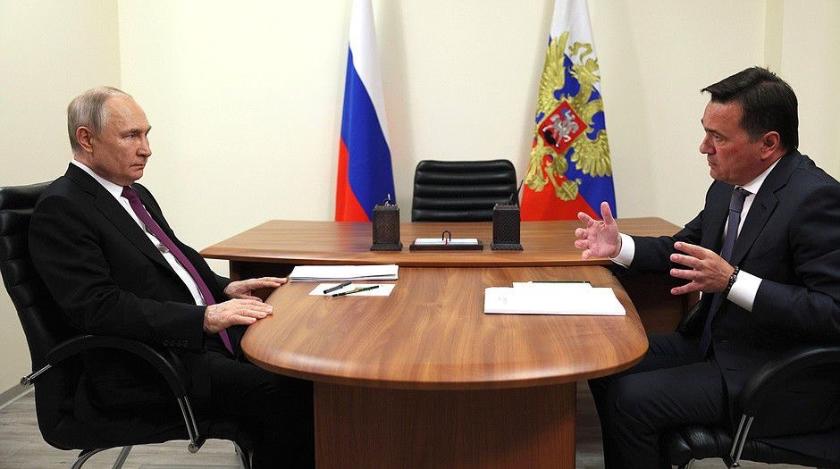 Андрей Воробьев пообещал Владимиру Путину решить проблему с дольщиками в 2023 году