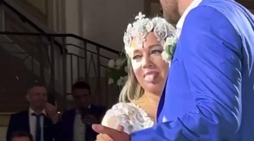 Буланова опозорилась на собственной свадьбе - видео