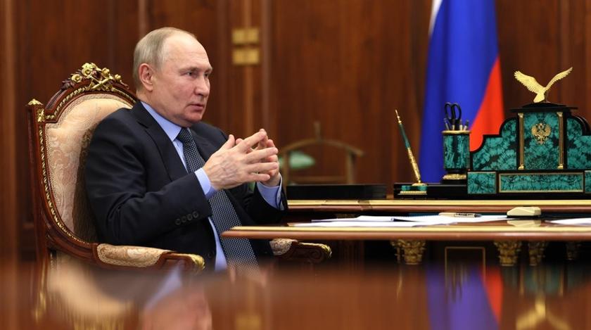 Газ за рубли: Путин открыл вентиль для соседей