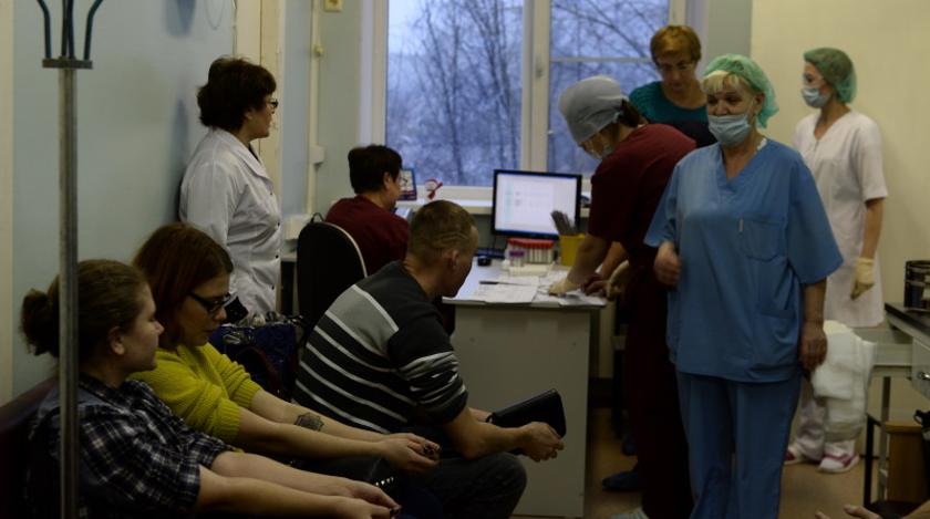 Больницы массово отказывают россиянам в бесплатной помощи по ОМС – СМИ