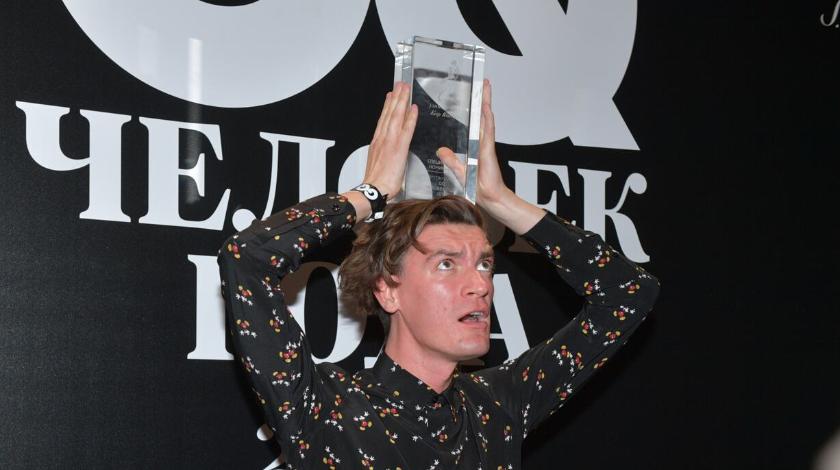 "Пара миллионов лишними не будут": поддержавший ВСУ Гудков зарабатывает на российских детях