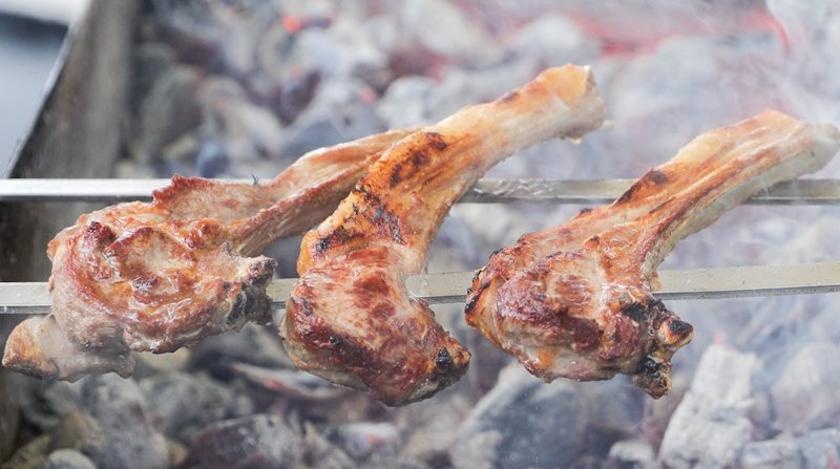 Тает во рту: рецепт летнего маринада для шашлыка
