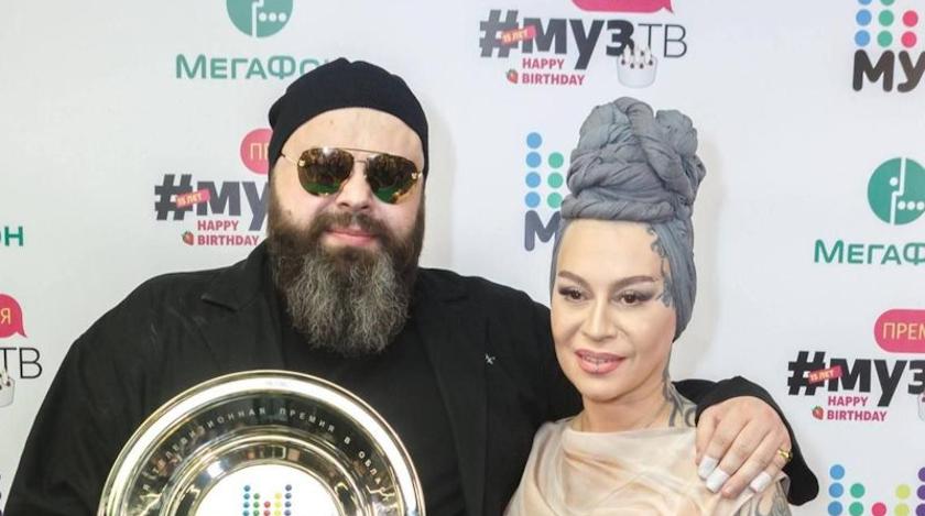 "Эйфория пройдет и придет бесславие": Фадеев ответил на плевок от Наргиз