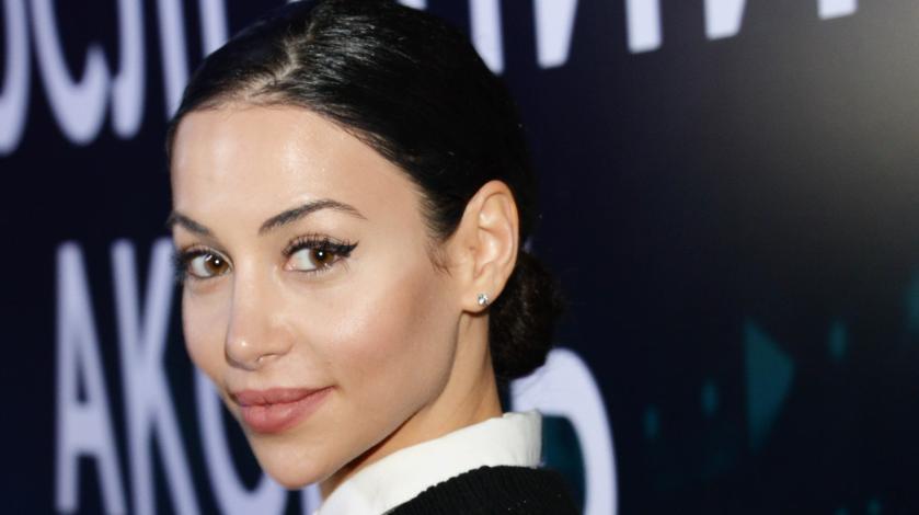 "Как же сочно": роскошная жена Прилучного показала налитую грудь