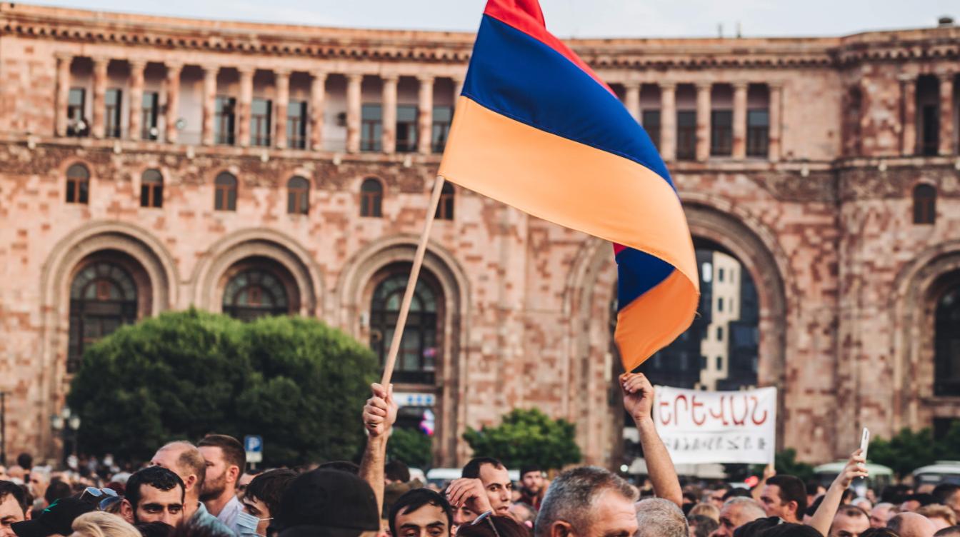 Все знали и молчали: Ереван накинулся с новыми обвинениями на Москву
