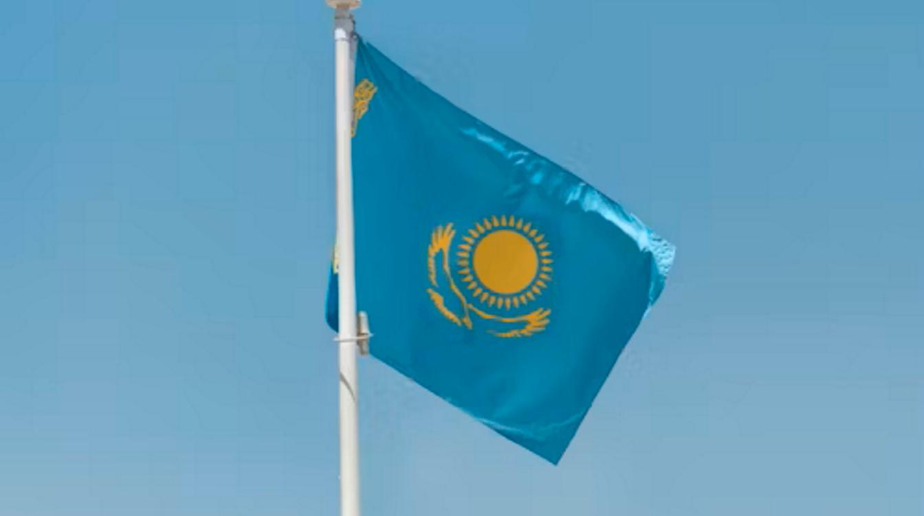 Заискивающий перед Западом Казахстан резко выступил против России