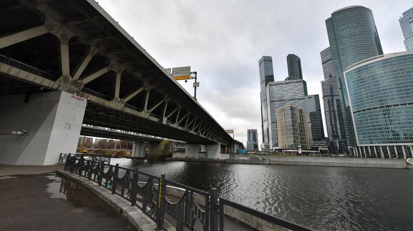 Новый пешеходный мост соединит две набережные в Москве – Бочкарев