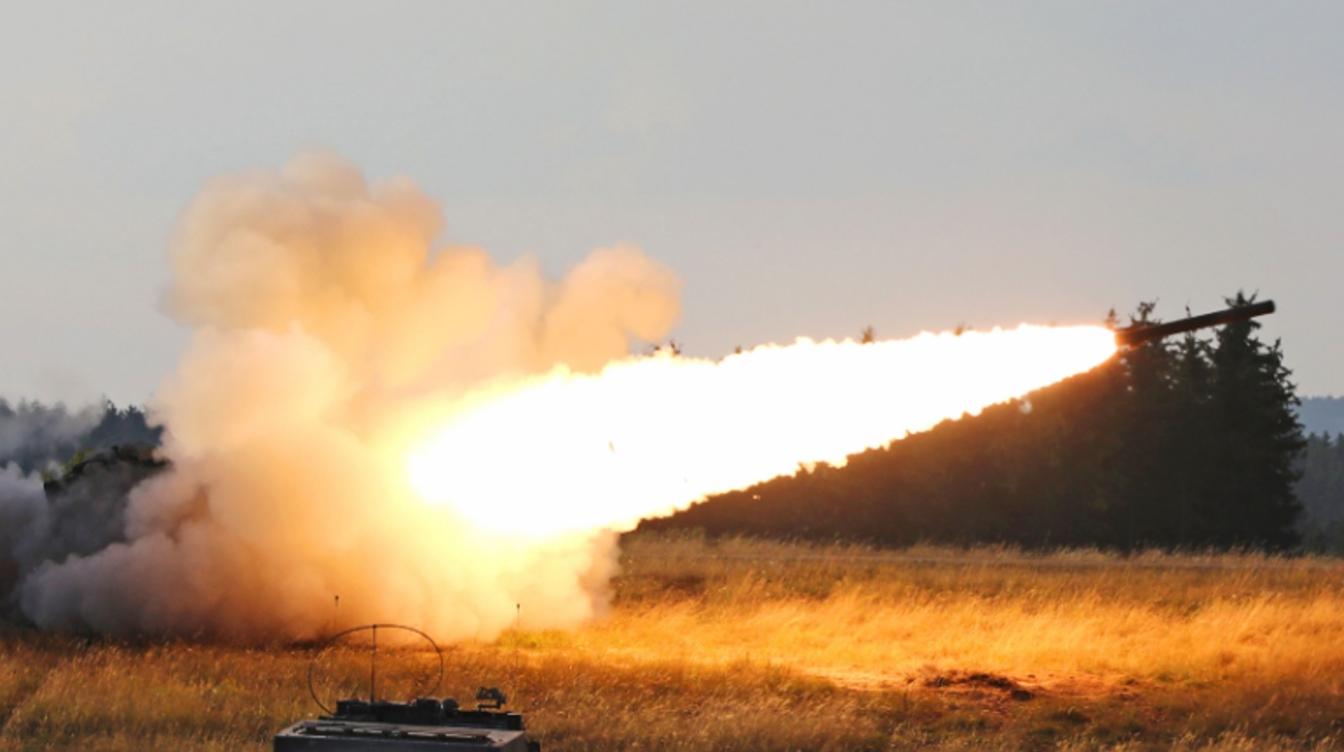 Украина впервые ударила по России дальнобойными ракетами ATACMS